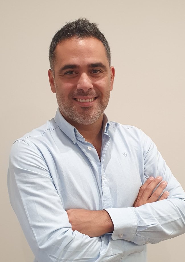 carlos falcon procurador